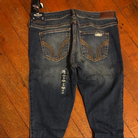 Hollister Destroyed Jeans - Picture 4 of 5